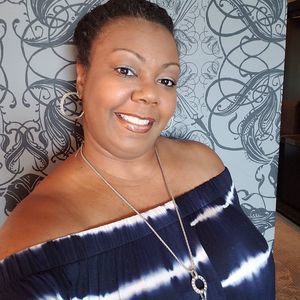 Meet your Posher, Paulette